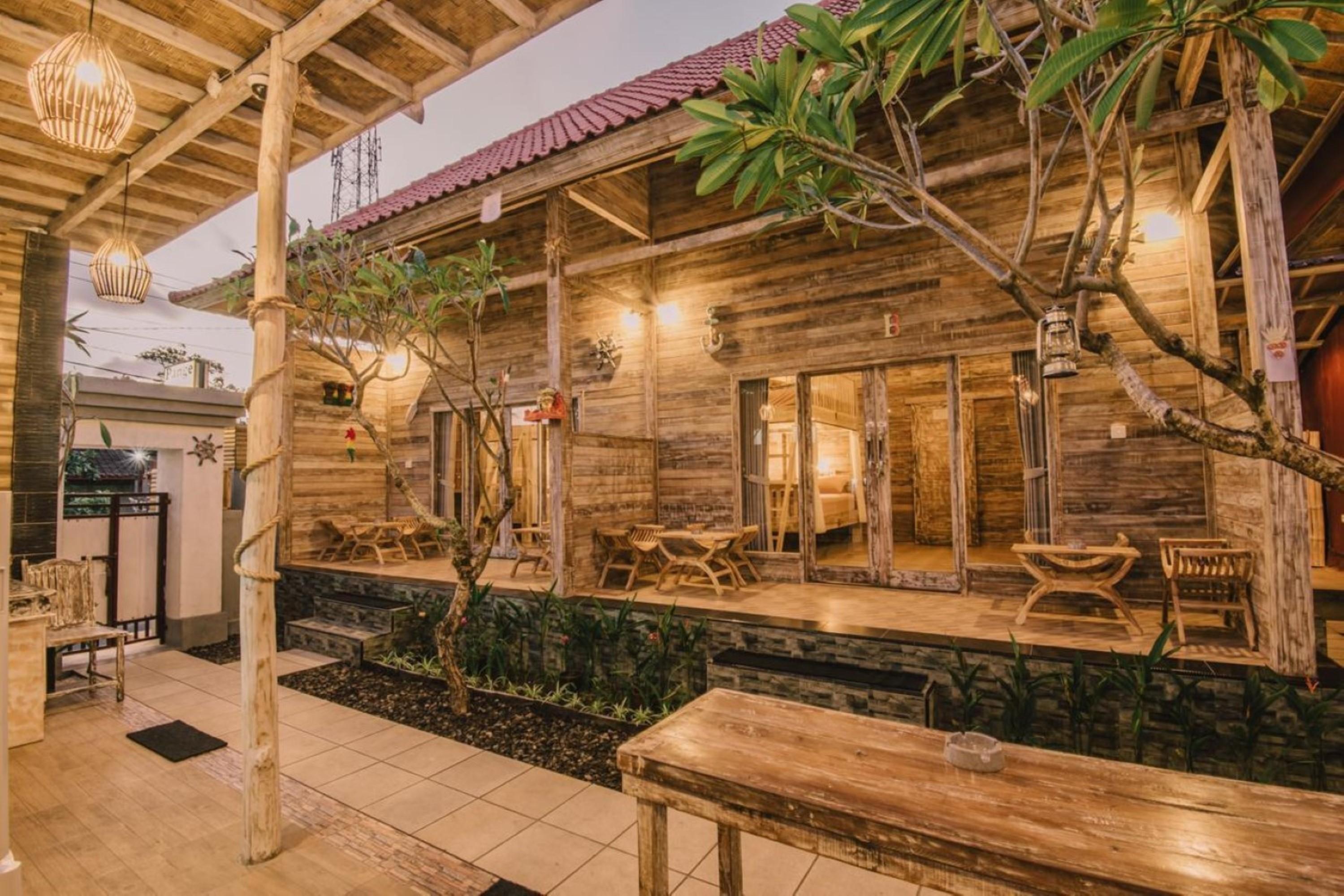 Pange Hostel Lembongan Nusa Lembongan Exterior photo